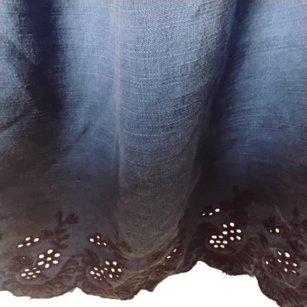 American Eagle Outfitters Women's Navy Off Shoulder Eyelet Elastic Top Size M - Picture 5 of 8